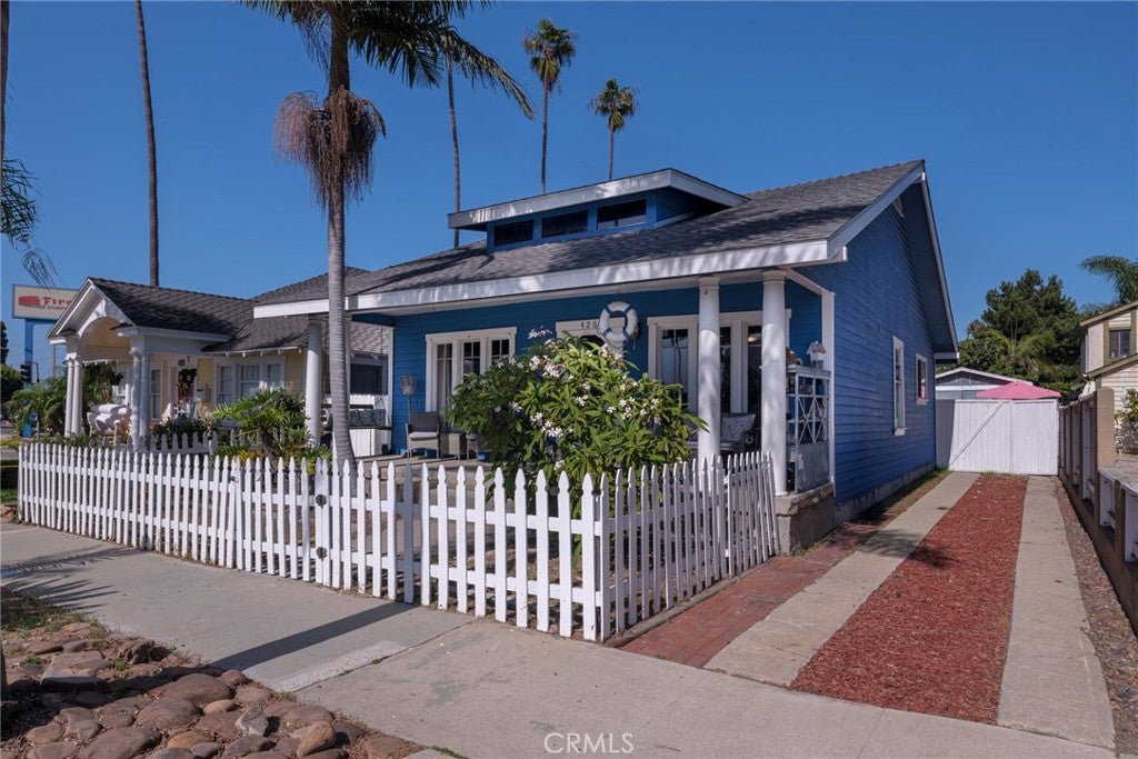 426 N Gertruda Avenue
