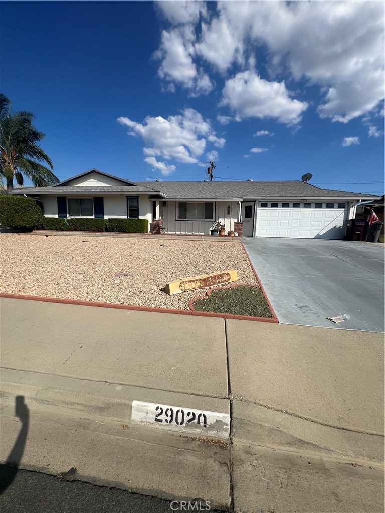 INVESTOR SPECIAL – MENIFEE, CA!
2 Bed | 2 Bath | 55+ Community
Charming home with great bones in need of TLC. Spacious layout, nice lot, and located in a resort-style 55+ community featuring clubhouse, pools, spa, golf, tennis & pickleball. HOA: Only $35/month, Delivered VACANT, Buyer to assume solar lease ($95/month)
Don’t miss this light fixer with strong upside potential!