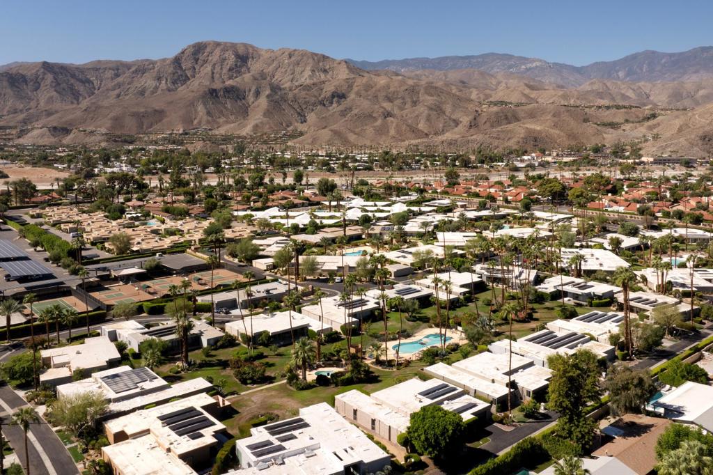 Tamarisk West - Residential
