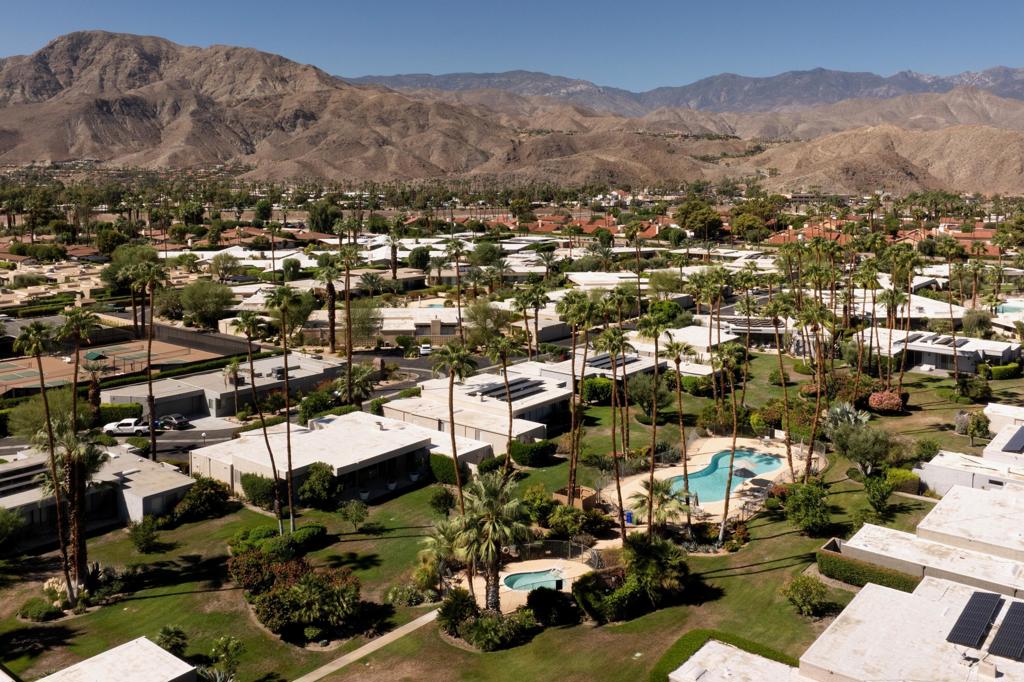 Tamarisk West - Residential