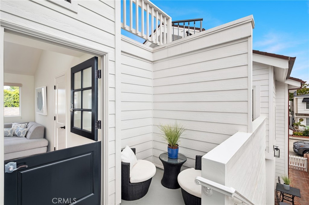 Balboa Island - Main Island (BALM) - Residential Lease