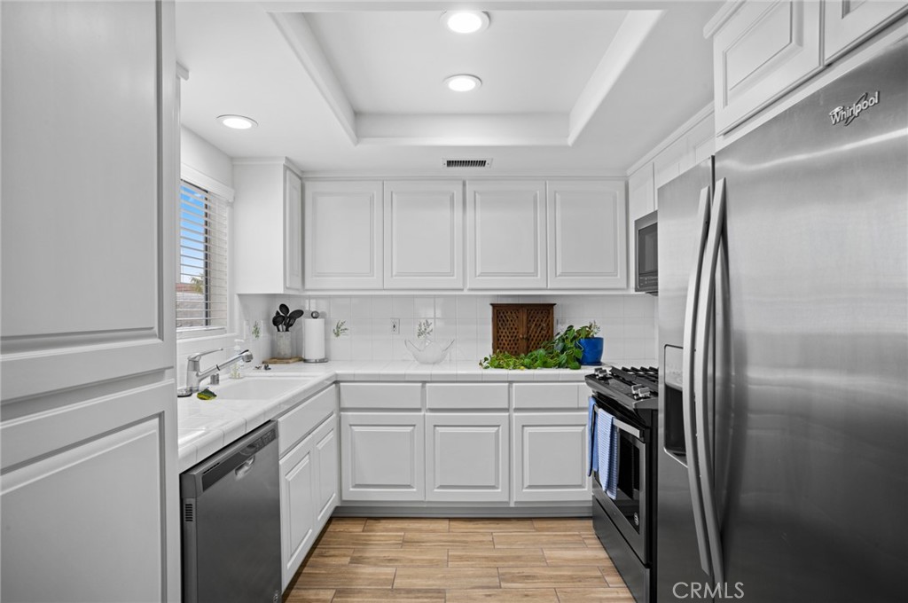 Balboa Island - Main Island (BALM) - Residential Lease