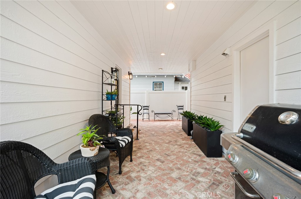 Balboa Island - Main Island (BALM) - Residential Lease