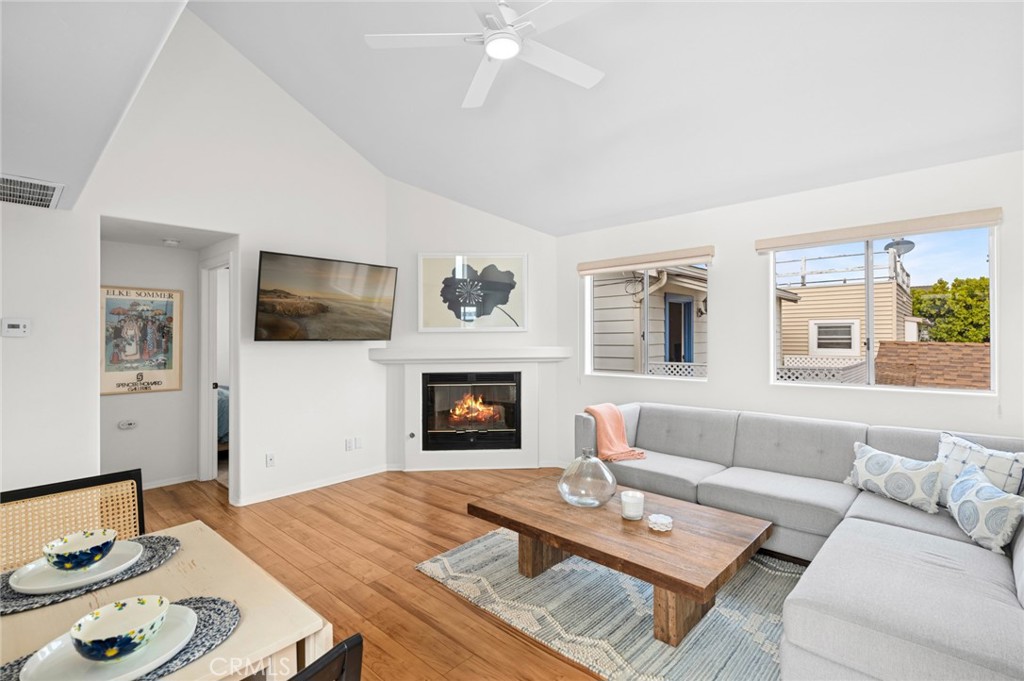 Balboa Island - Main Island (BALM) - Residential Lease