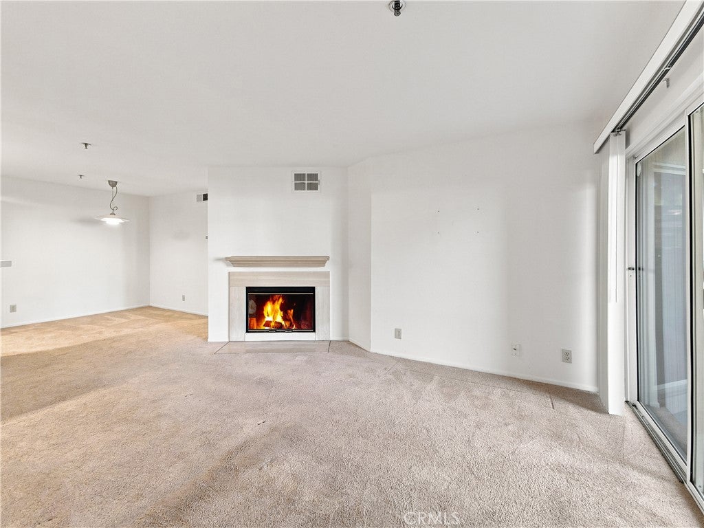 5728 Oak Bend Lane 202