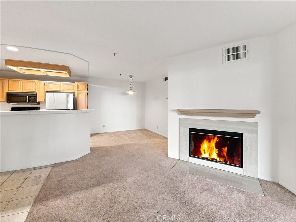 5728 Oak Bend Lane 202