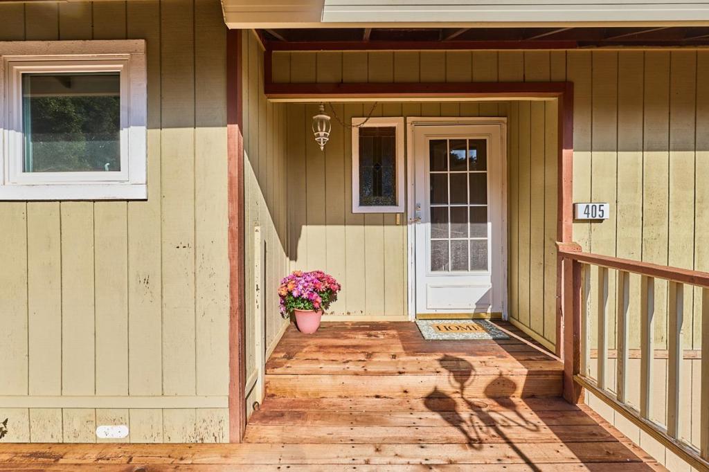 405 Carpenteria Road