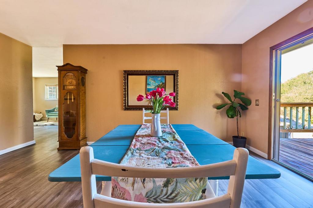 405 Carpenteria Road