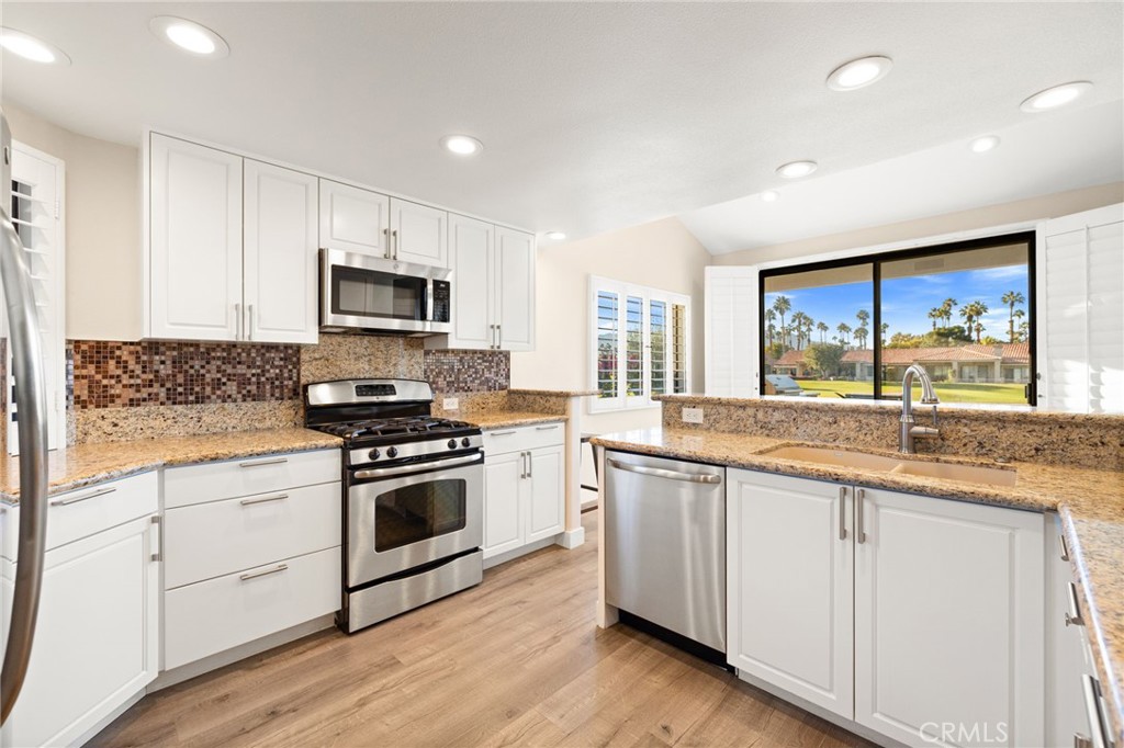 Palm Valley CC (32420) - Residential