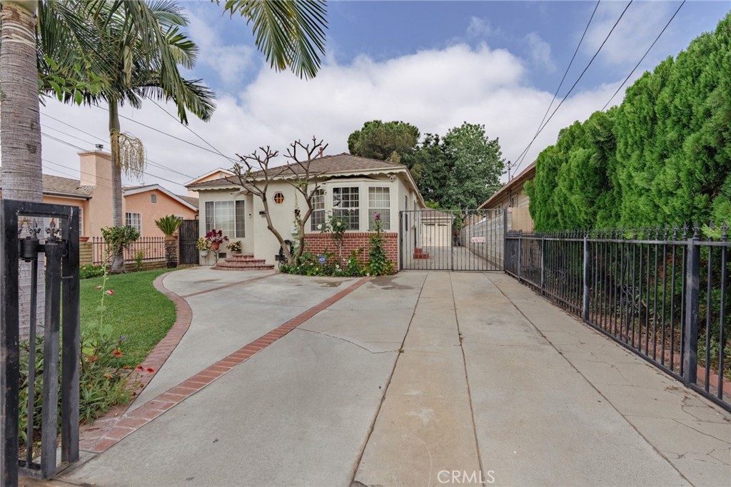 5933 Fishburn Avenue
