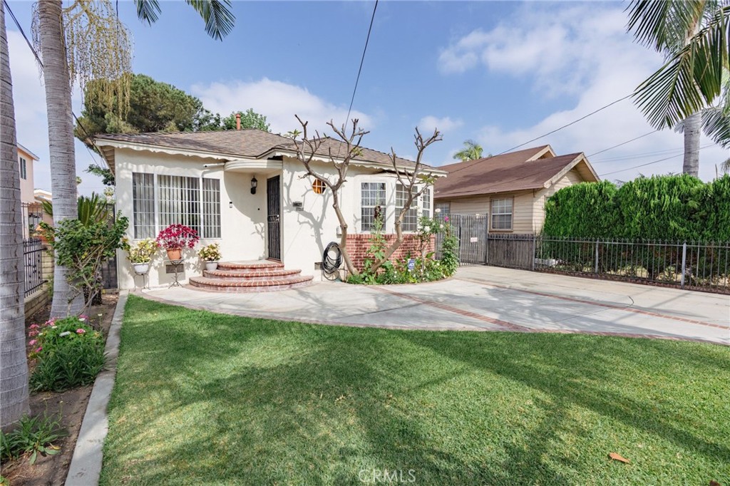 5933 Fishburn Avenue