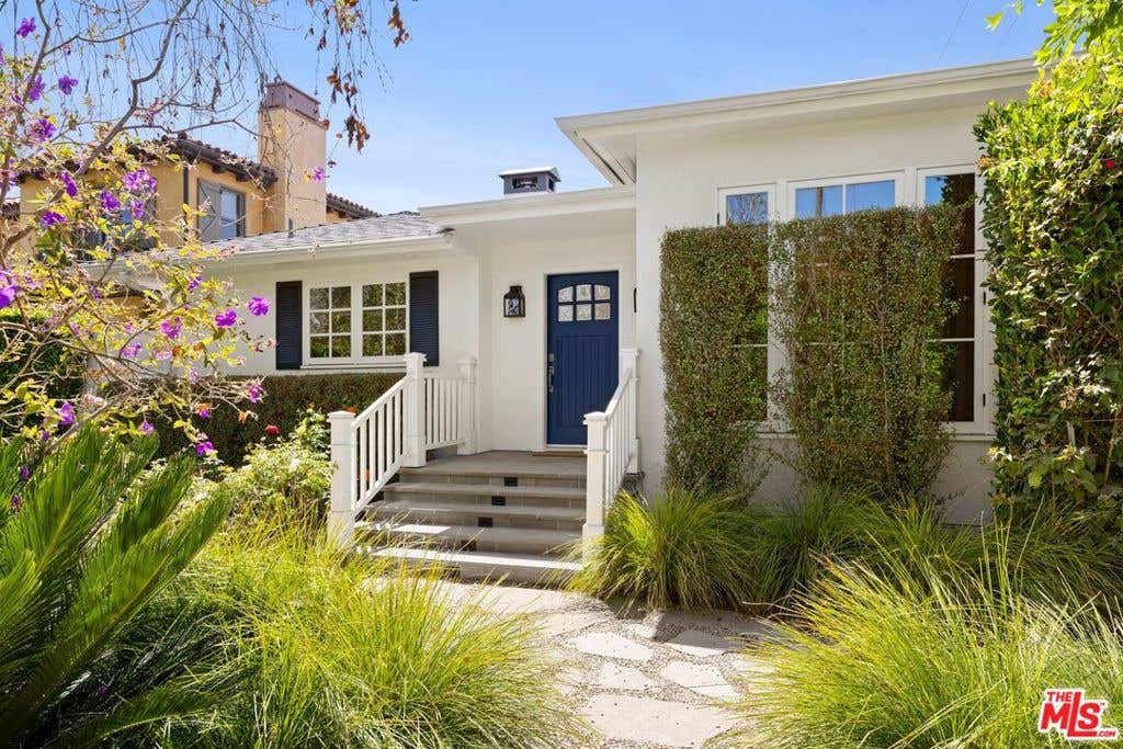 Photo of 773 Via De La Paz, Los Angeles, CA 90272 (MLS # 26866149)