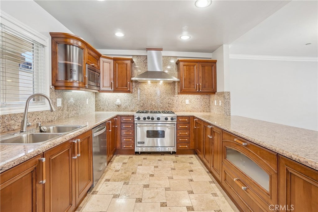 Photo of 1828 Glendon Avenue #PH1, Los Angeles, CA 90025 (MLS # PV26220460)