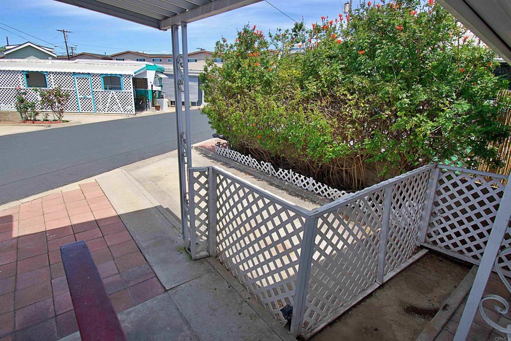 708 H Street 3