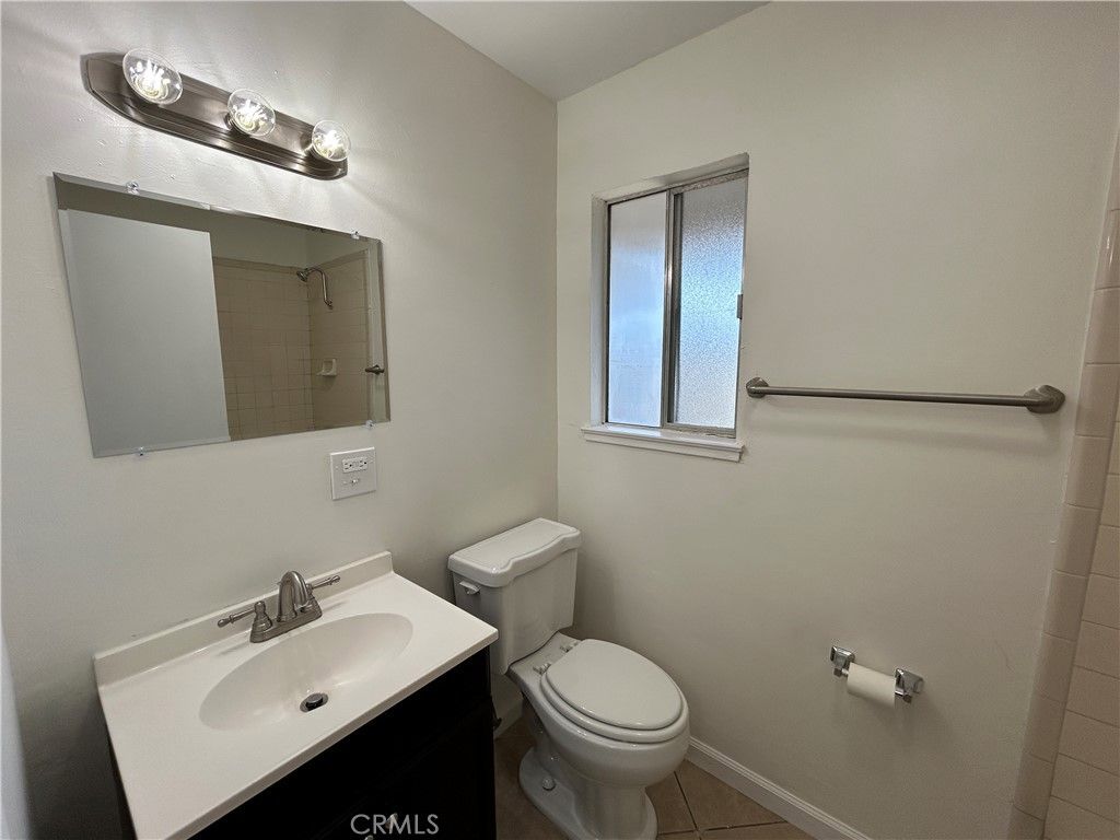 listing image 130720000500217705382