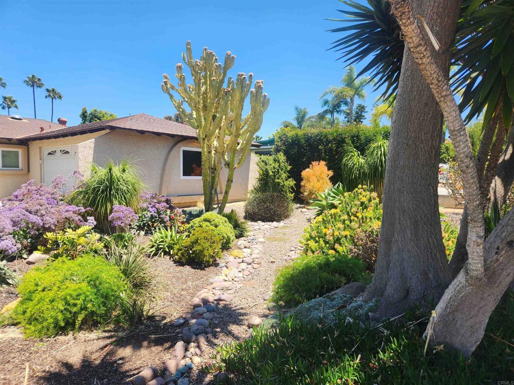 812 Sunrich Lane