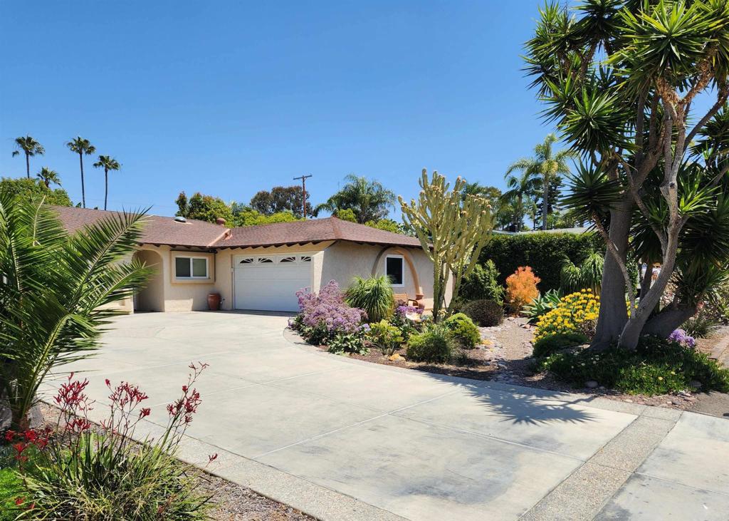 812 Sunrich Lane