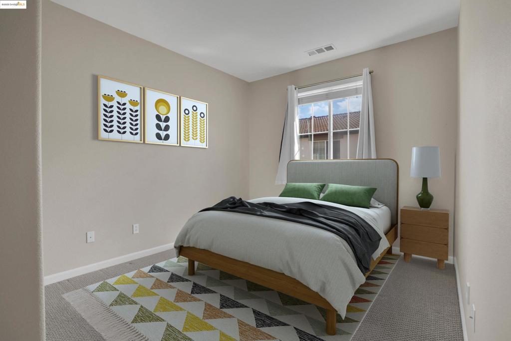HAYWARD - Residential
