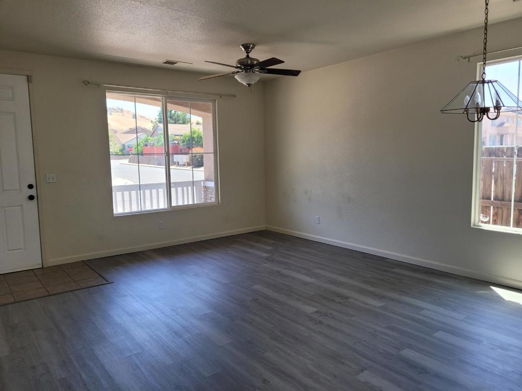 3 Mill Springs Court