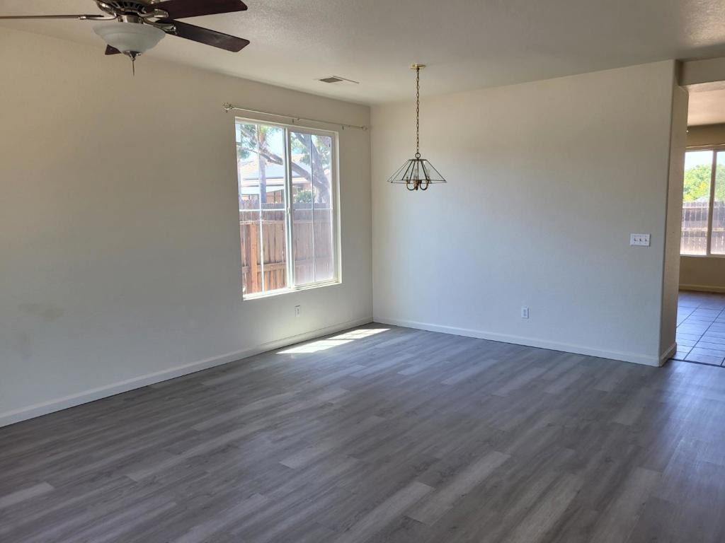 3 Mill Springs Court
