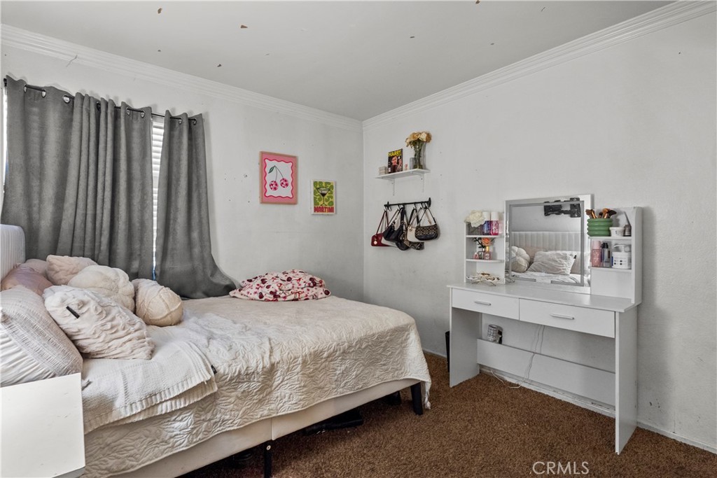 Peachland Condos (PCHC) - Residential