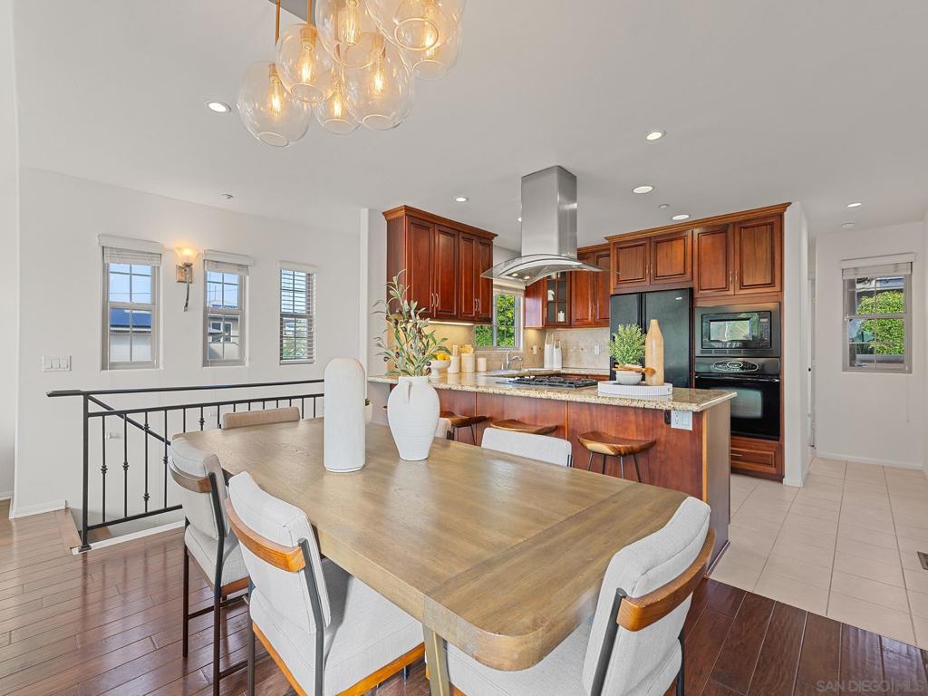 2265 Manchester Ave (and 2265A)