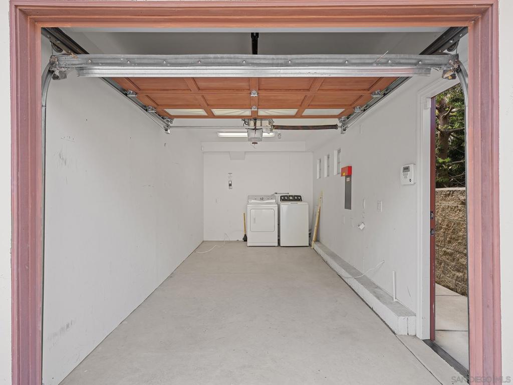 Cardiff By The Sea - Residential