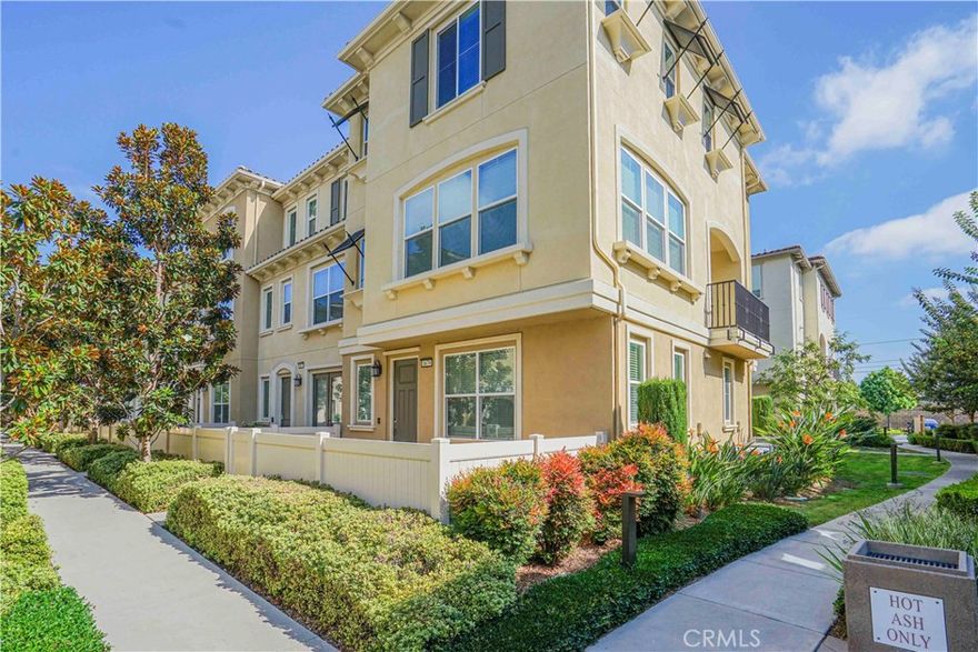 Beautiful and Bright 2015-Built Tri-Level Townhome for Lease

This beautiful and bright tri-level townhome offers modern living with numerous upgrades and high-end features.

First Floor: Bedroom with full bath and direct access to the attached garage.

Second Floor: Spacious open-concept living area with large living room, dining space, and modern kitchen featuring granite countertops, stainless steel appliances, large island, and LED recessed lighting throughout.

Third Floor: Primary suite includes a walk-in closet, dual sinks, walk-in shower, and soaking tub. Secondary bedrooms also include LED lighting and plenty of natural light.

Additional Features:

Whole-home soft water system

Reverse osmosis purified water system at kitchen sink

Level 2 electric vehicle charger

Stovetop hood vented to the exterior

Wall-mounted TV brackets (up to 90" in great room, 55" in first-floor bedroom)

Upgraded tile flooring

Kitchen appliances (including refrigerator), washer, and dryer

Two garage parking spaces plus two overnight outdoor parking placards

Ample guest parking available

Located in a desirable Anaheim community, close to markets, the Anaheim Packing House, Disneyland, and Angel Stadium. Within Anaheim School District, which offers a Korean Immersion Program focused on academic and linguistic excellence.

A must-see home offering comfort, convenience, and quality craftsmanship.