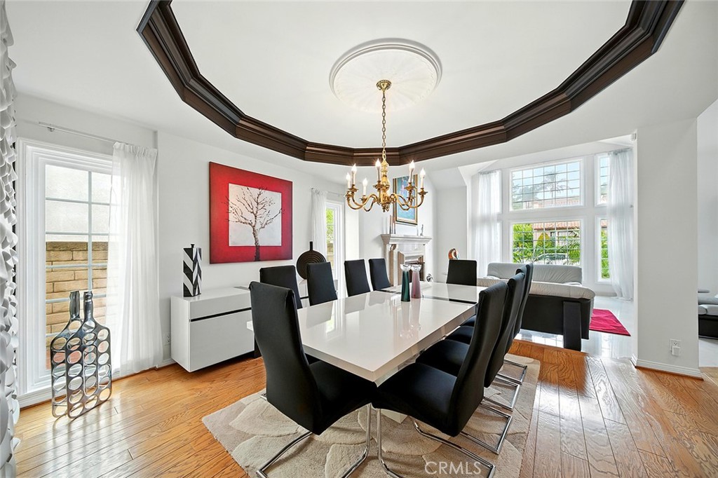 18200 Sandringham Court