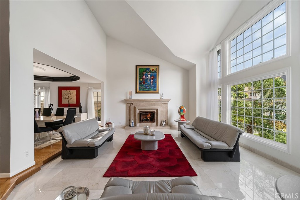 18200 Sandringham Court