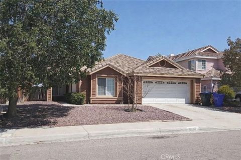 Photo of 16283 Salinas St, Victorville, CA 92394 (MLS # CV26053180)