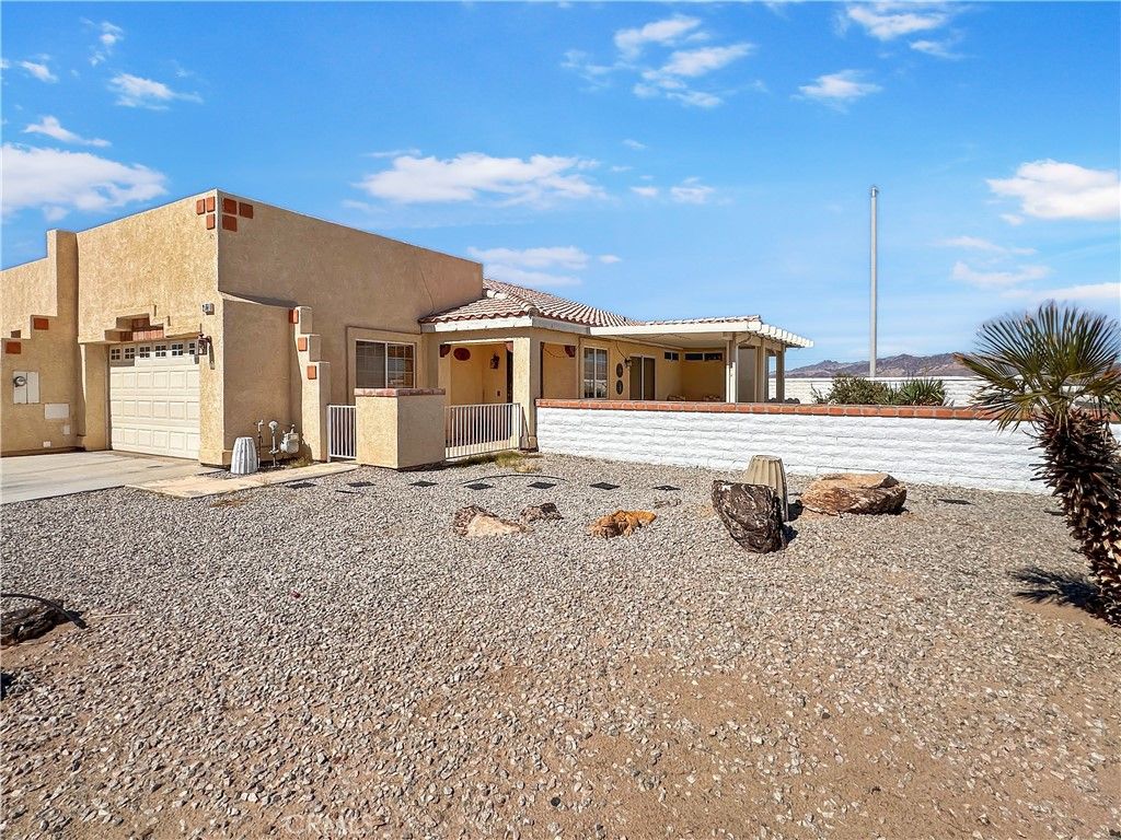 Photo of 2569 Fairway Drive, Blythe, CA 92225 (MLS # SW25243878)