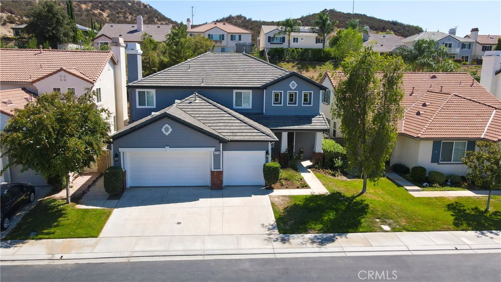27775 Bottle Brush Way