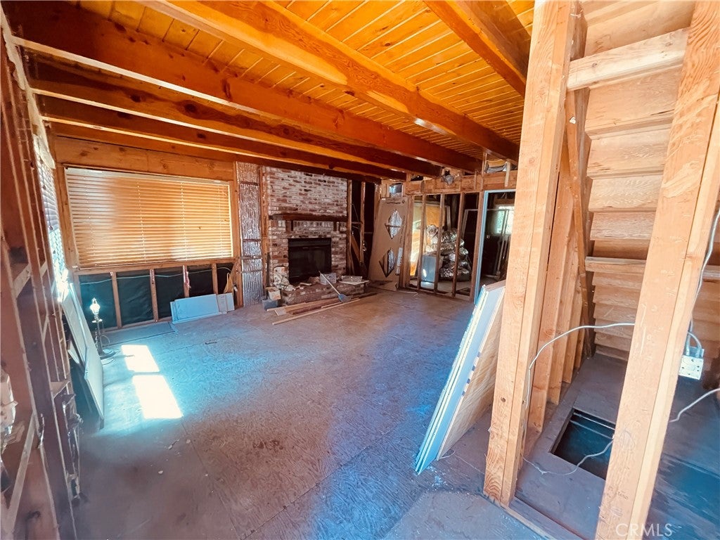 1133 Sugarloaf