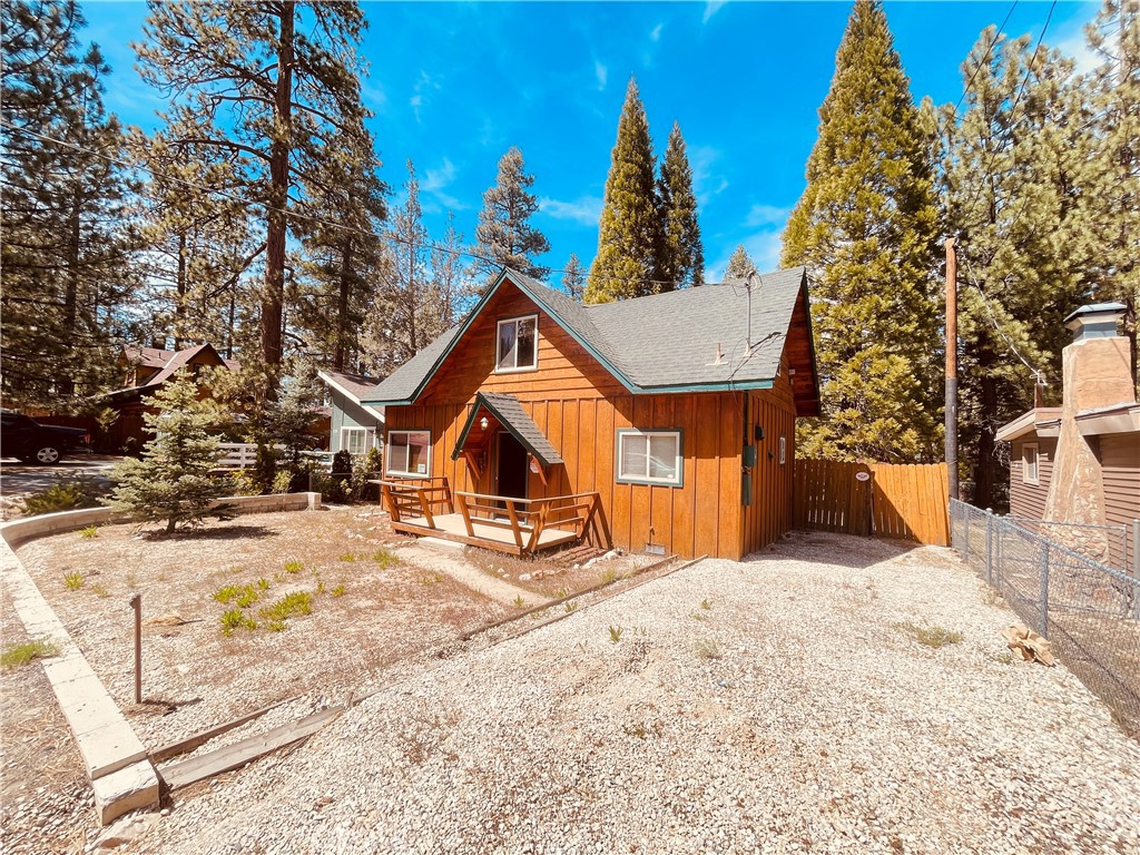 1133 Sugarloaf