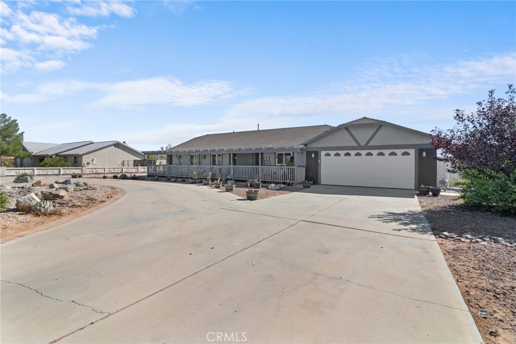 Welcome to your private oasis in the heart of Apple Valley! Nestled on a full acre of land, this beautifully maintained 1600 sqft home offers a perfect blend of comfort, space, and serenity. Featuring an open-concept layout, the interior is bright and inviting—ideal for both everyday living and entertaining guests.
Step outside and enjoy your expansive backyard, complete with a refreshing overland pool, perfect for relaxing or cooling off during those warm California days. The entire property is fully fenced, offering privacy, security, and plenty of space for pets, play, or gardening.
Located in a tranquil and well-established atmosphere, this home provides peaceful living while still being close to city conveniences, shopping, and schools.
Don’t miss this rare opportunity to own a slice of paradise in Apple Valley!