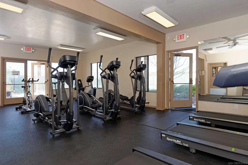 La Jolla, California 92037, United States, 3 Bedrooms Bedrooms, ,3 BathroomsBathrooms,Residential,Active,241030