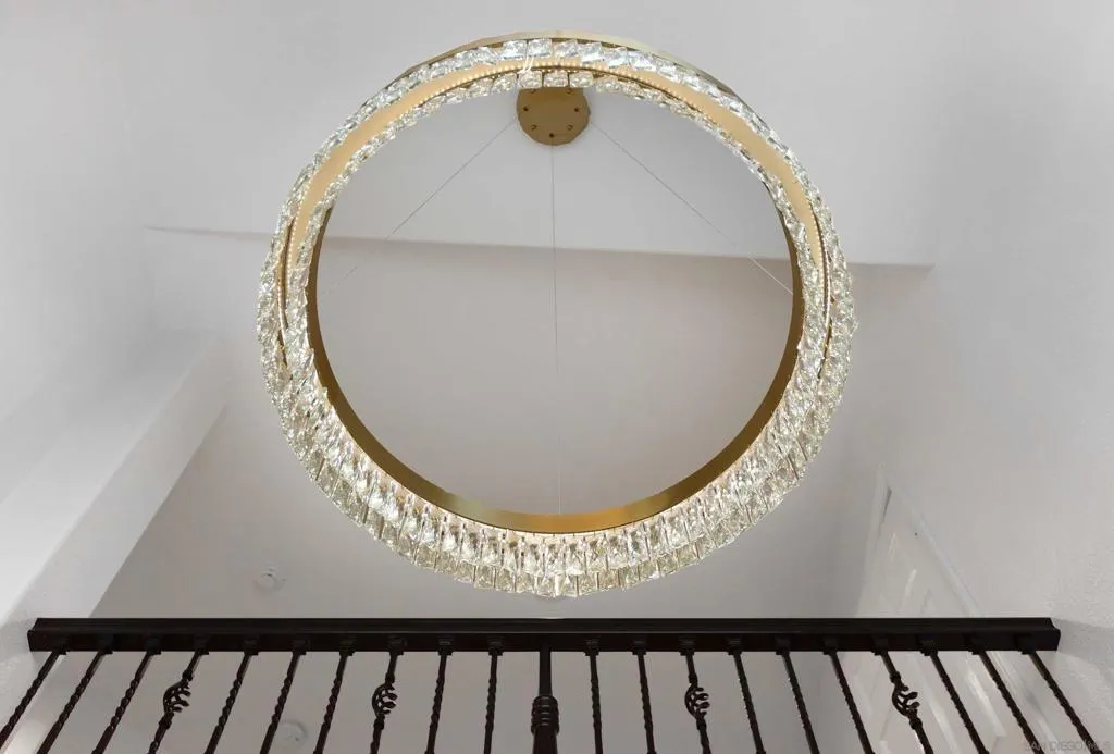 La Jolla, California 92037, United States, 3 Bedrooms Bedrooms, ,3 BathroomsBathrooms,Residential,Active,241030