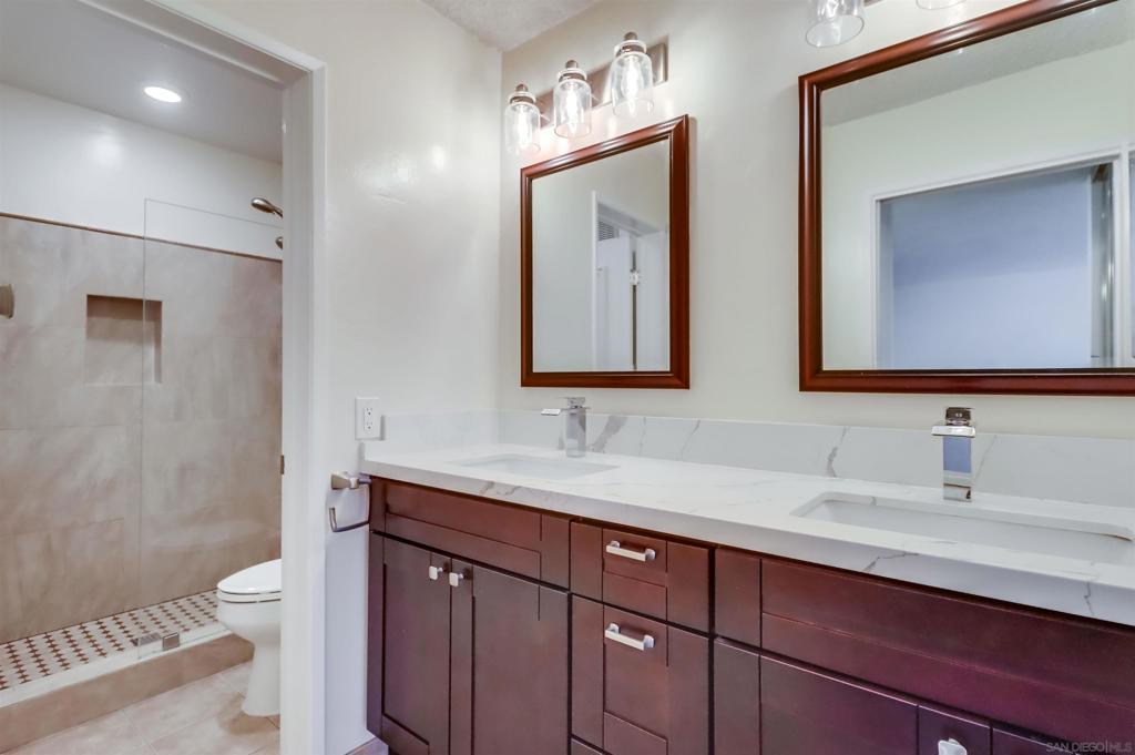 Pacific Beach - Residential