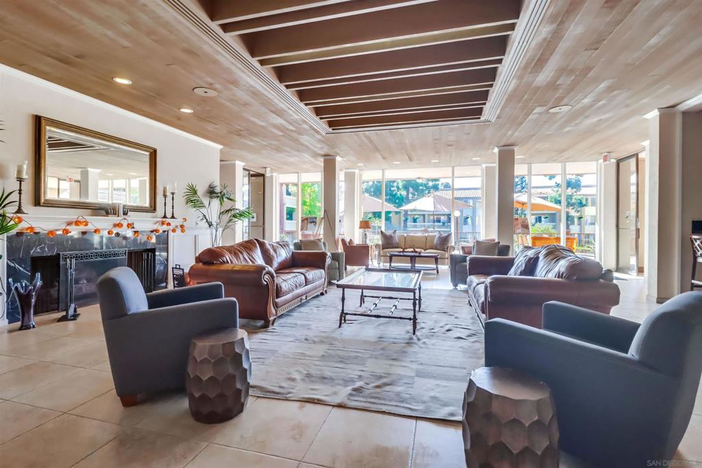 Pacific Beach - Residential