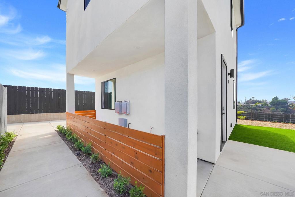 Linda Vista - Residential Income