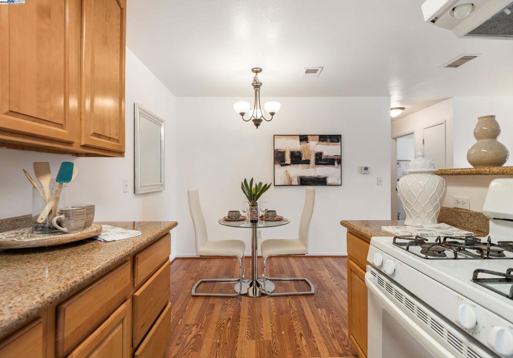 PITTSBURG - Residential