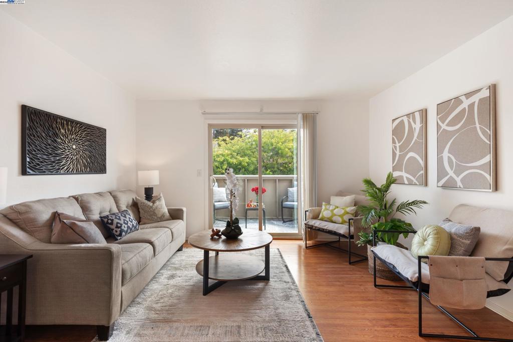 PITTSBURG - Residential