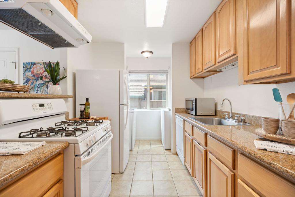 PITTSBURG - Residential