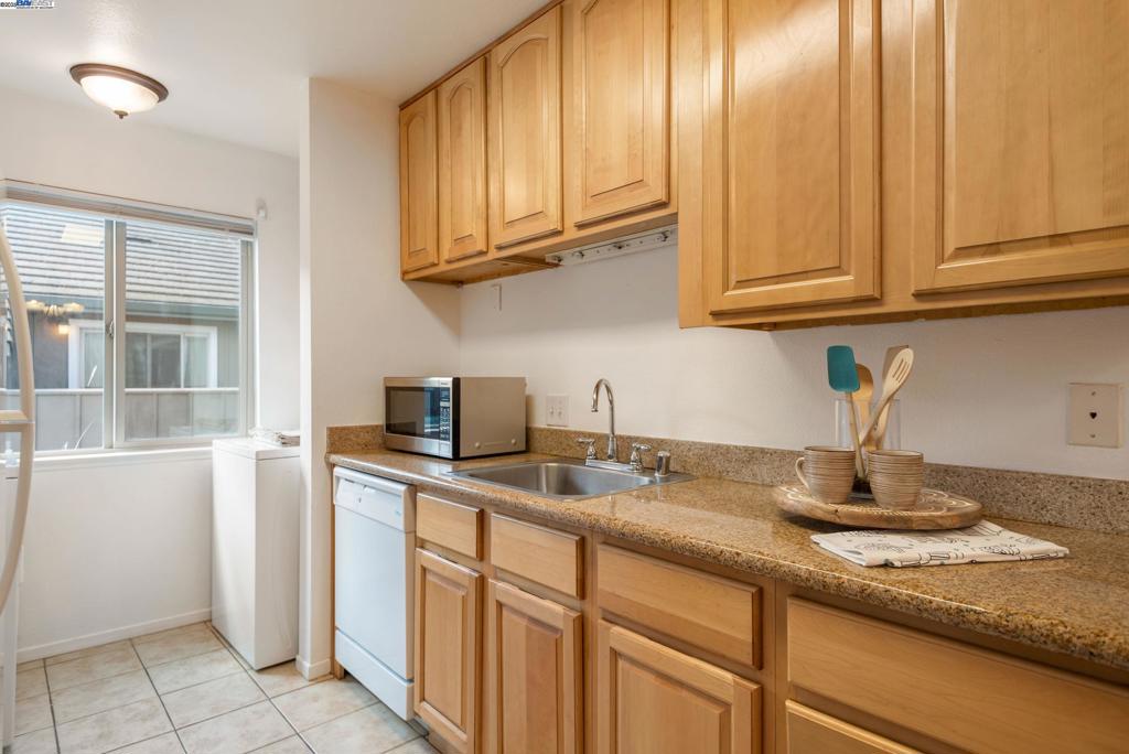 PITTSBURG - Residential