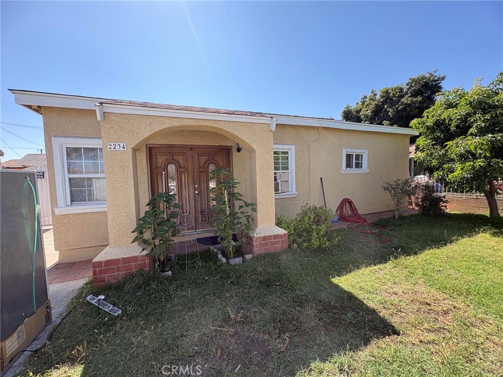 2234 Cypress AVE, Santa Ana CA 92707