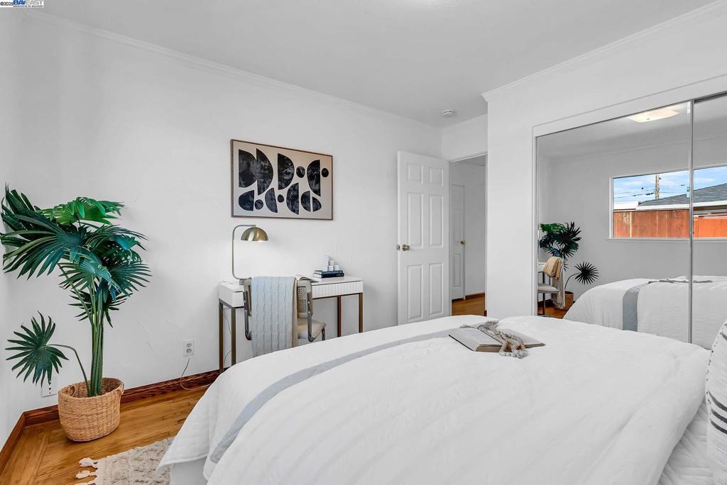 FAIRWAY PARK - Residential