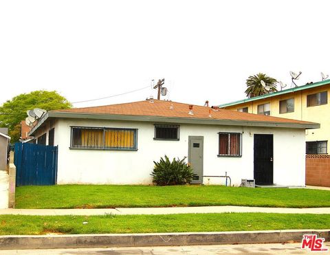 Photo of 1631 1/2 W 84th Street, Los Angeles, CA 90047 (MLS # 26828255)