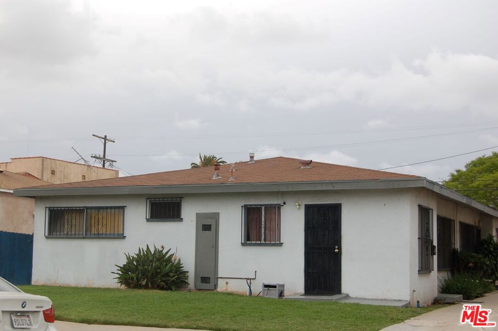 1/2 W 84th Street