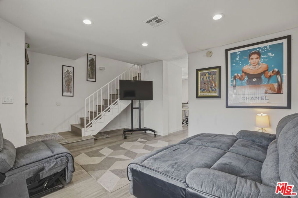 Photo of 907 N Inglewood Avenue #1, Inglewood, CA 90302 (MLS # 26687551)